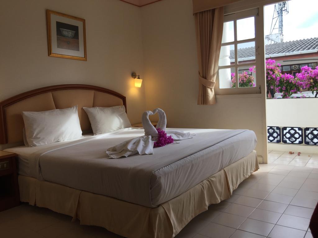 Smile Inn Patong Ngoại thất bức ảnh