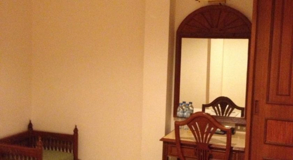 Smile Inn Patong Ngoại thất bức ảnh