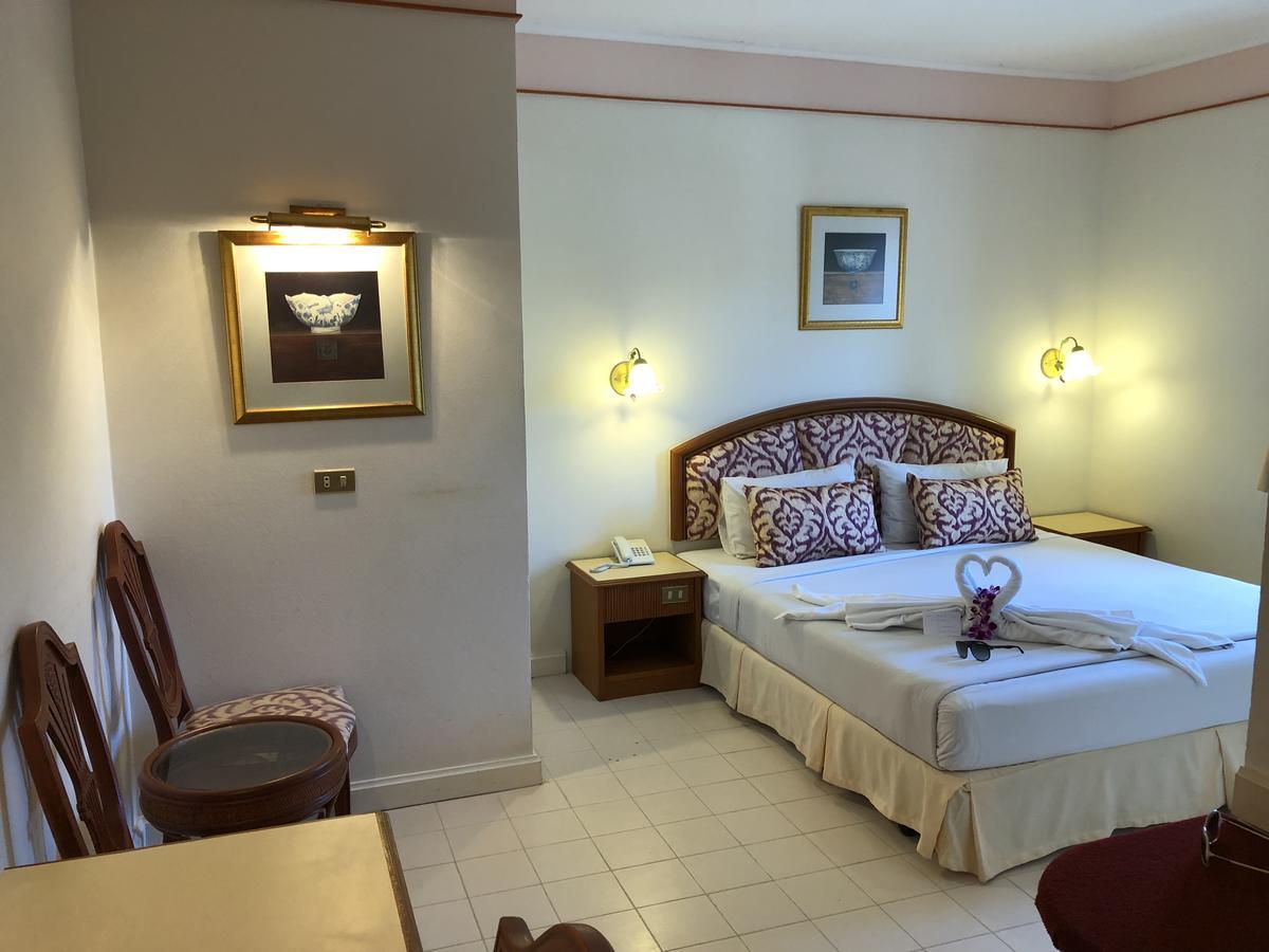 Smile Inn Patong Ngoại thất bức ảnh
